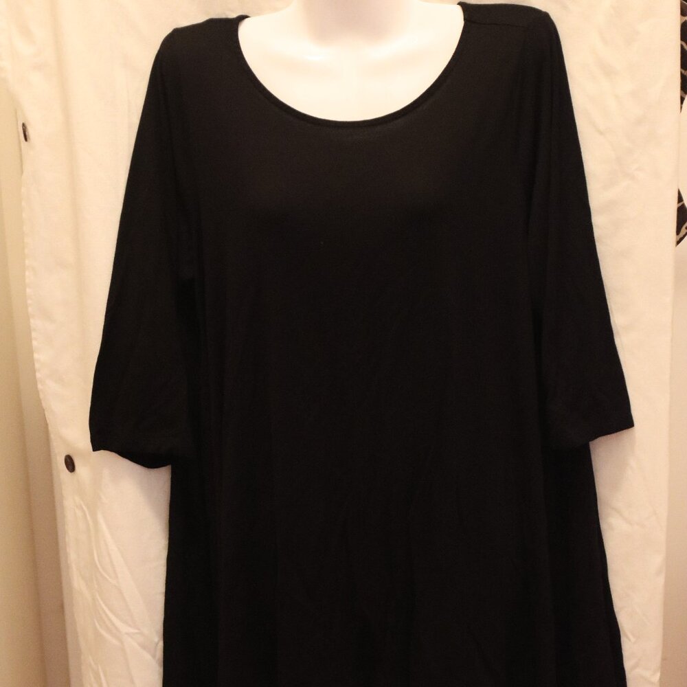Occasionally Made Black T-Shirt /Shift style dress/Tunic  Size XL